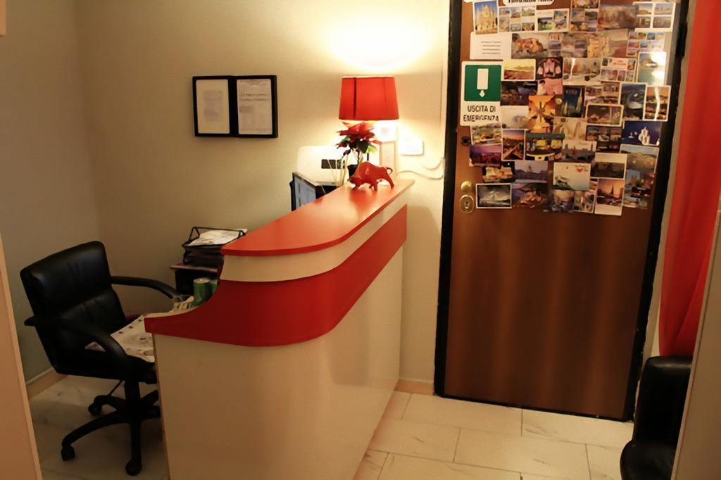 Overseas Affittacamere Roma Exterior foto